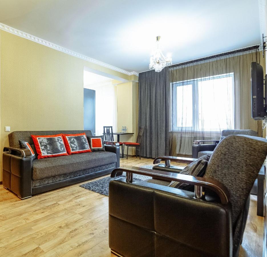 Two Bedroom Apartment On Syganak Street 64-1 Астана Екстериор снимка