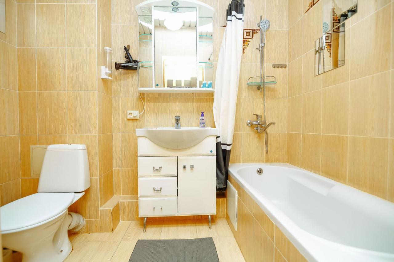 Two Bedroom Apartment On Syganak Street 64-1 Астана Екстериор снимка